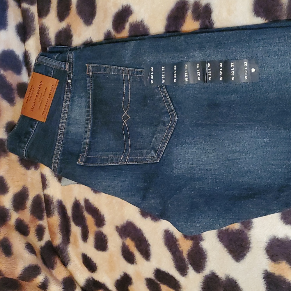 Lucky Brand jeans men's.  New with tags. Size 32x32